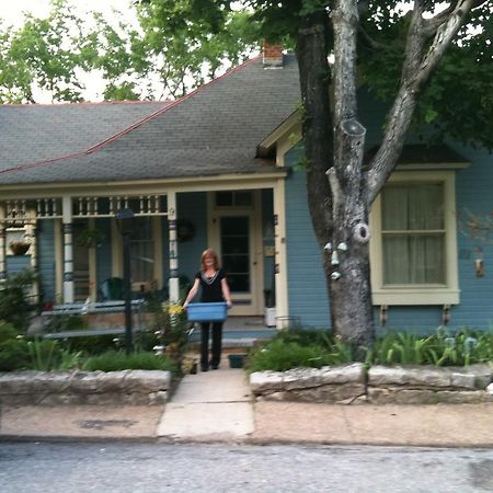 11 Singleton Street B&B Eureka Springs Exterior foto
